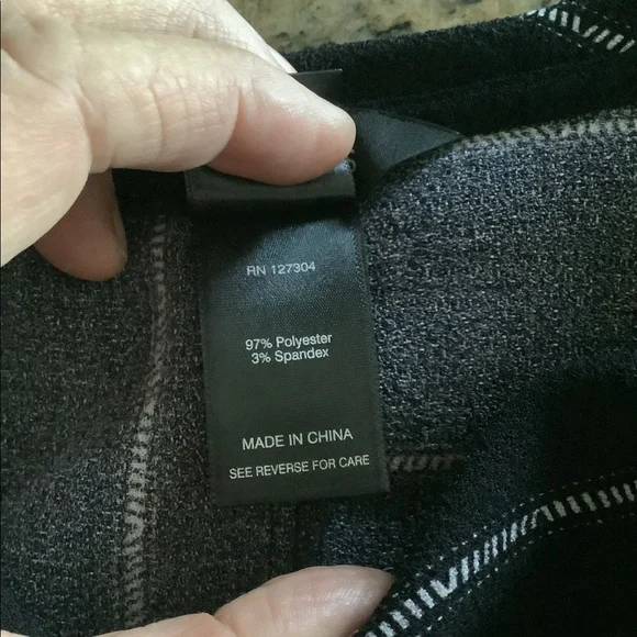 ari mills Top - Picture 8 of 9